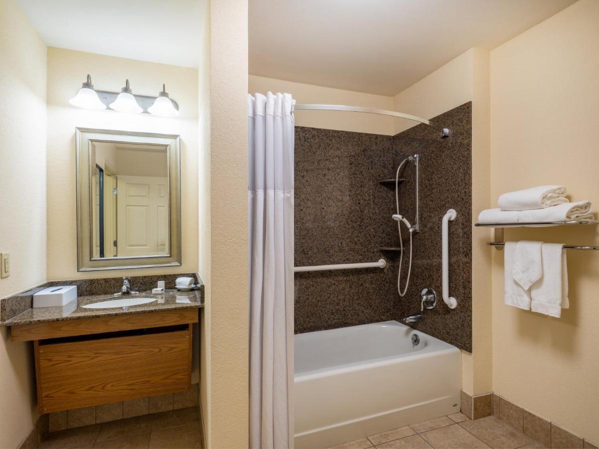 Staybridge Suites Milwaukee Airport South, An Ihg Hotel Franklin  Extérieur photo