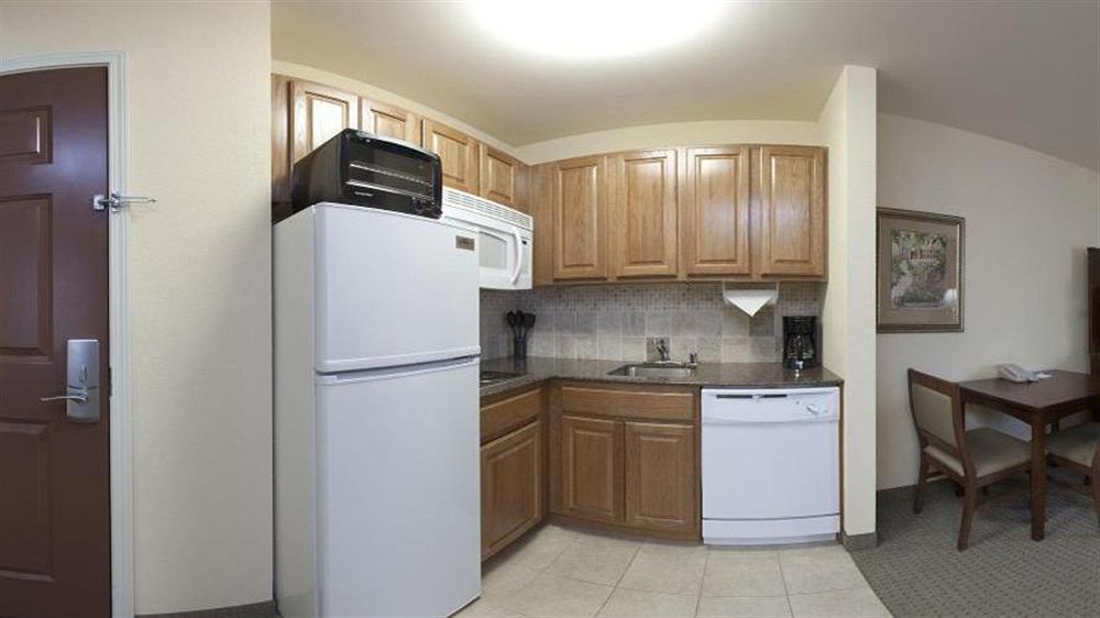 Staybridge Suites Milwaukee Airport South By Ihg Franklin  Extérieur photo